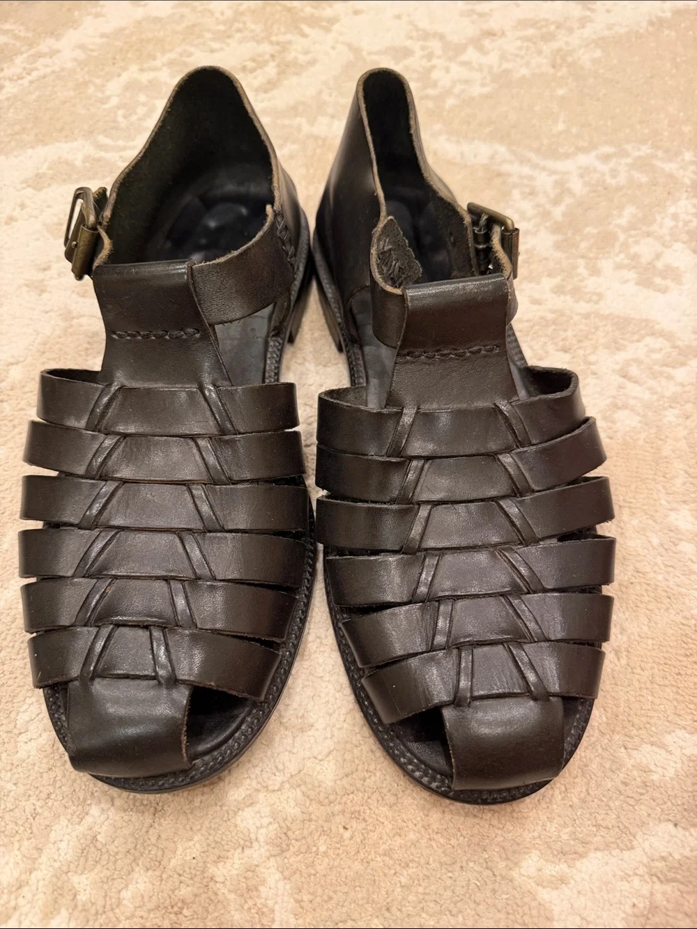 Tommy Bahama Mens  Sandal Size 10